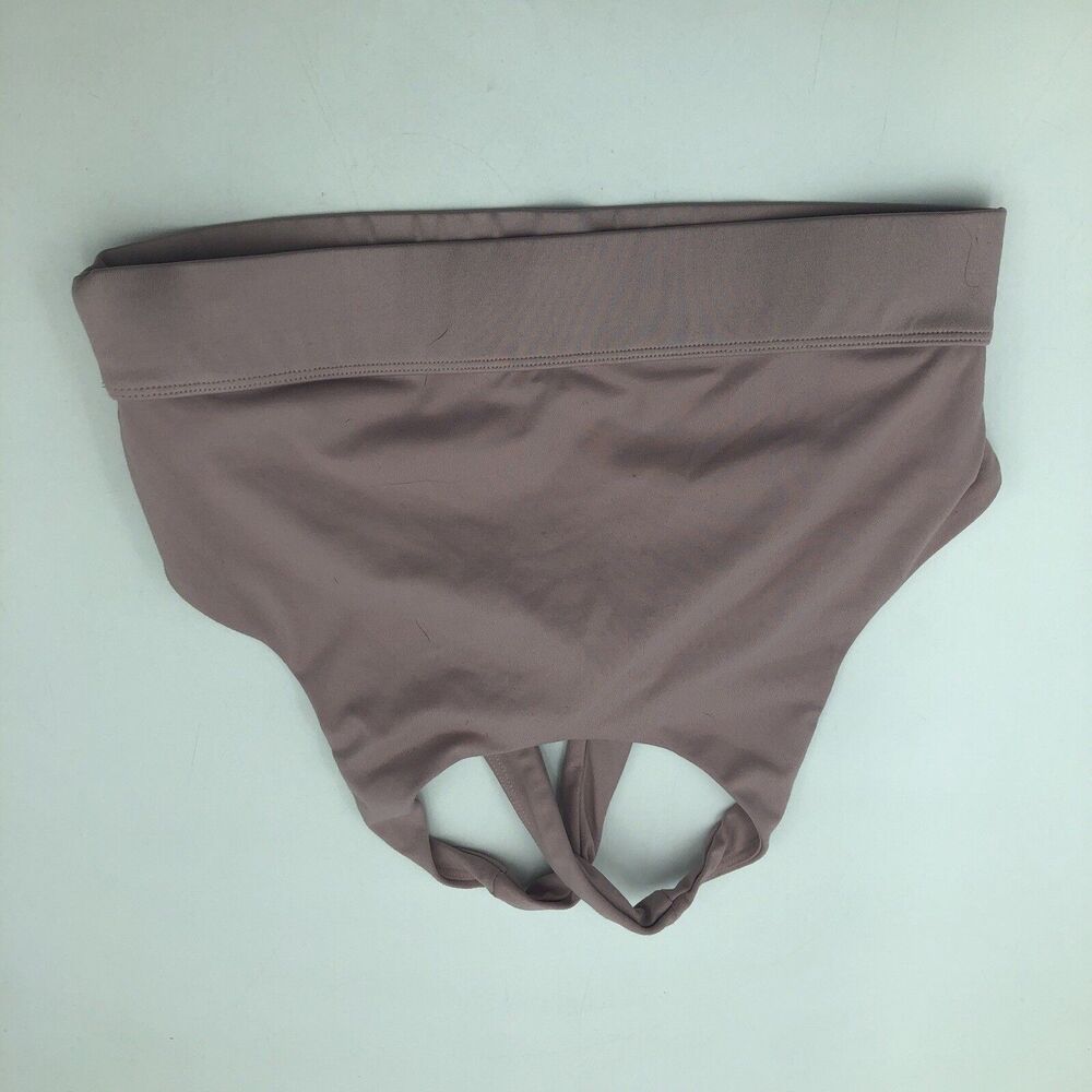 Fabletics Medium Impact Sports Bra Mauve Large